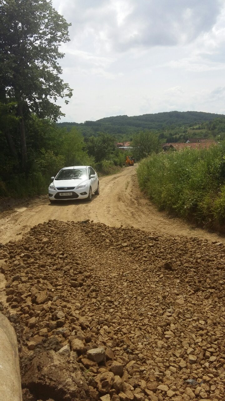 Sanacija poljskog puta u Gunjavcima 3