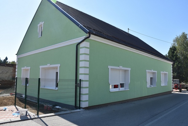 stara-skola-adzamovci